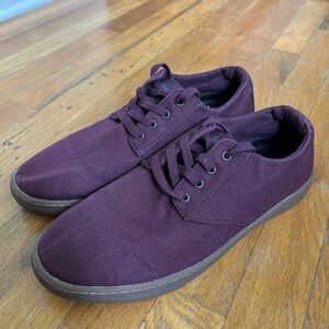 Cuater By Travis Mathew Kruzers Mens Shoes Sz 12 Burgundy Low Top Sneakers